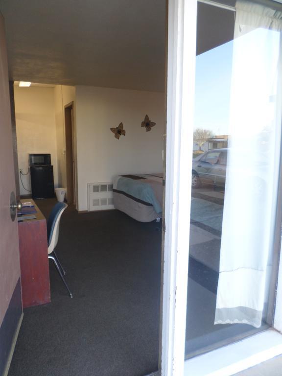 Cliff Palace Motel Blanding Exterior photo